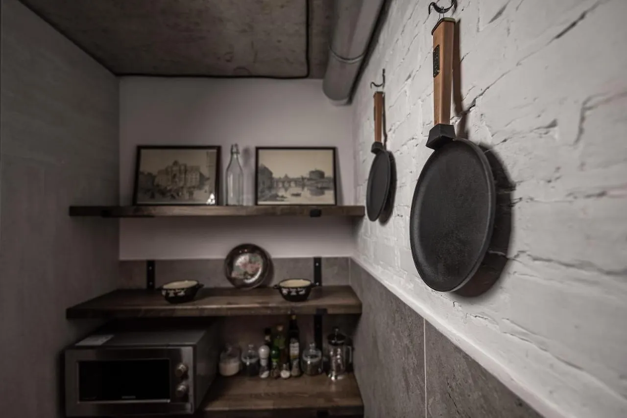 Retro Loft Apartment In The French Quarter 基輔