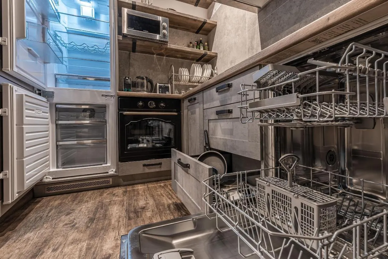 Retro Loft Apartment In The French Quarter 基輔 0*,  乌克兰